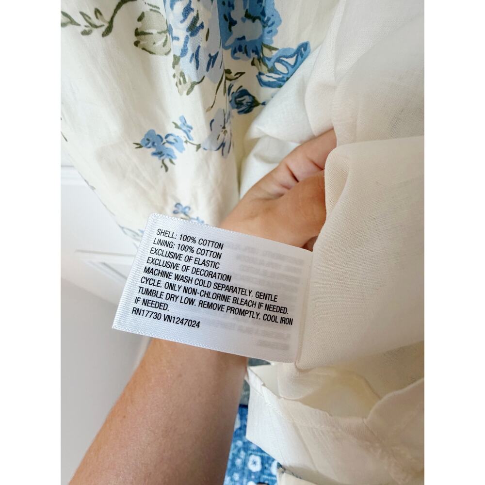 White Floral Cottagecore dress size S - Picture 10 of 10